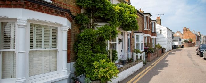 Three-bedroom mid-terrace house